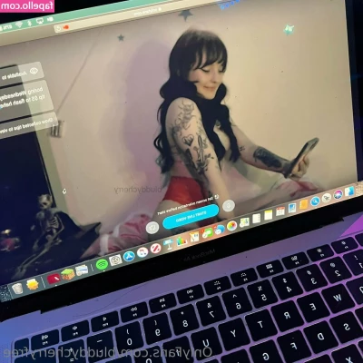 bluddycherryfree - Boring early mornings usually end up in videos like this