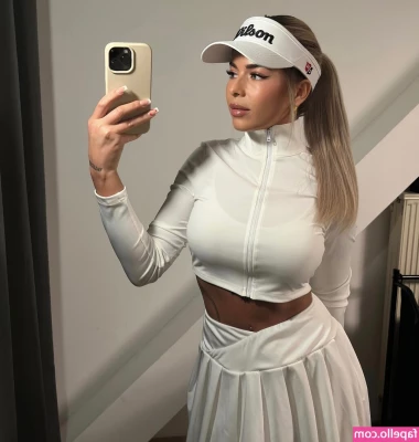 sophia_allin [ sophia-allin ] - Still tied up 🙄
