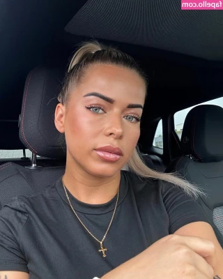 sophia_allin [ sophia-allin ] - “100 days of twerk”