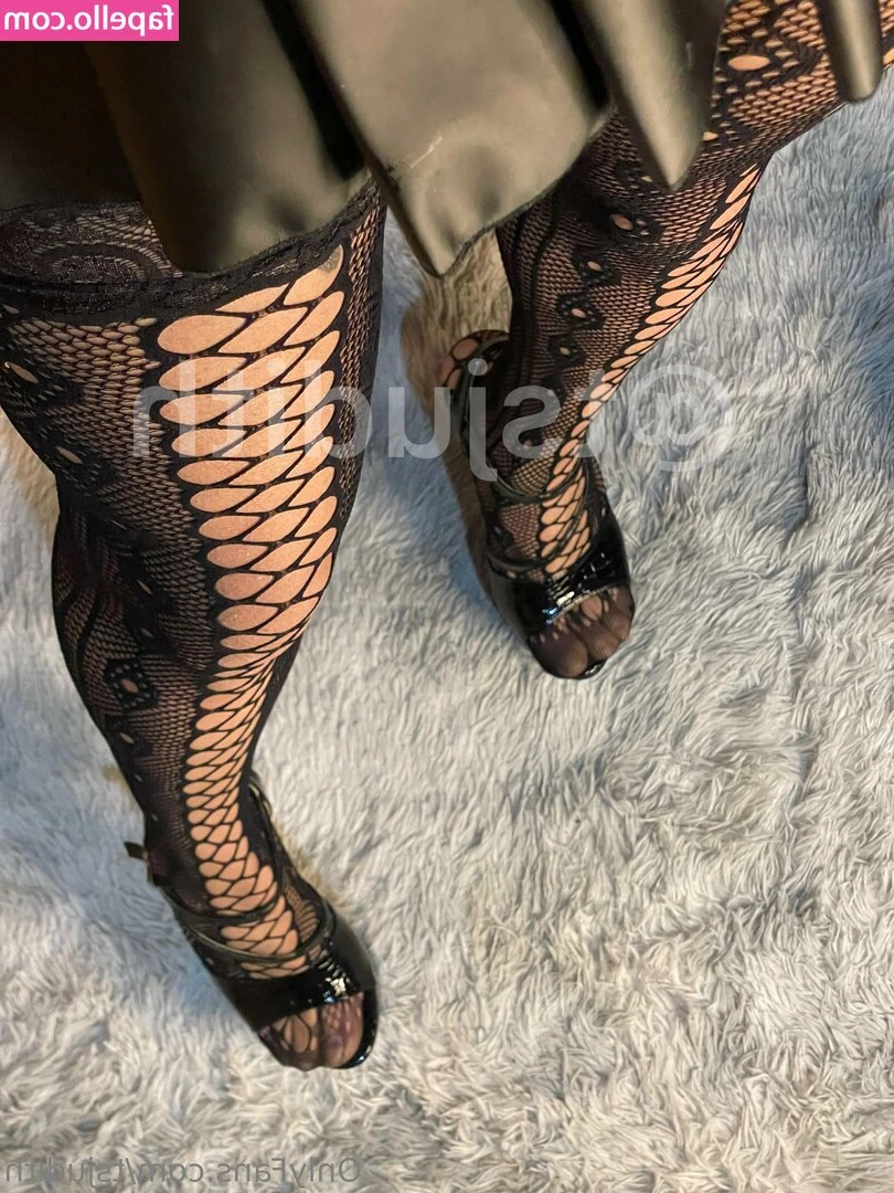 tsjudith - Wanna see the uncensored pics  Full photo set AND 4 minute