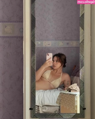 laetitia442299 - bleached my asshole last night we ll c how that works out