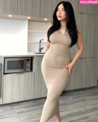 YueYue - Boots   Titties