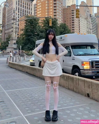 glihttr - On your knees and worship.