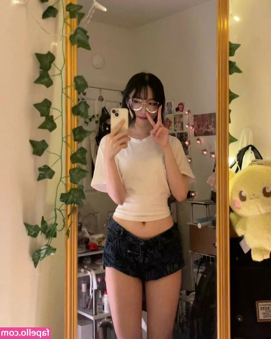 glihttr - She is my sweet good girl  yourlocaldomina   She begged for my strap
