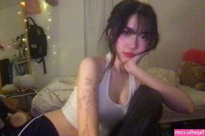 glihttr - Fuck me now daddy im horny 🥵💦