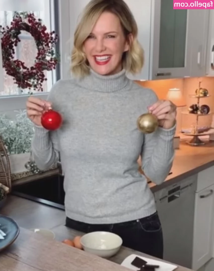 Monica Ivancan [ monica-ivancan ] - Will you make it till the end   NoNutNovember