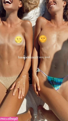 Zoe Pastelle [ zoe-pastelle ] - Me iba a medir una ropa en el probador pero no aguante la bellaquera