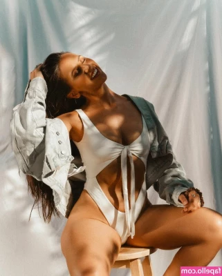 Mandycthick [ mandycthick-7 ] - natural bodies >>>>   wait til i bend over for a lil