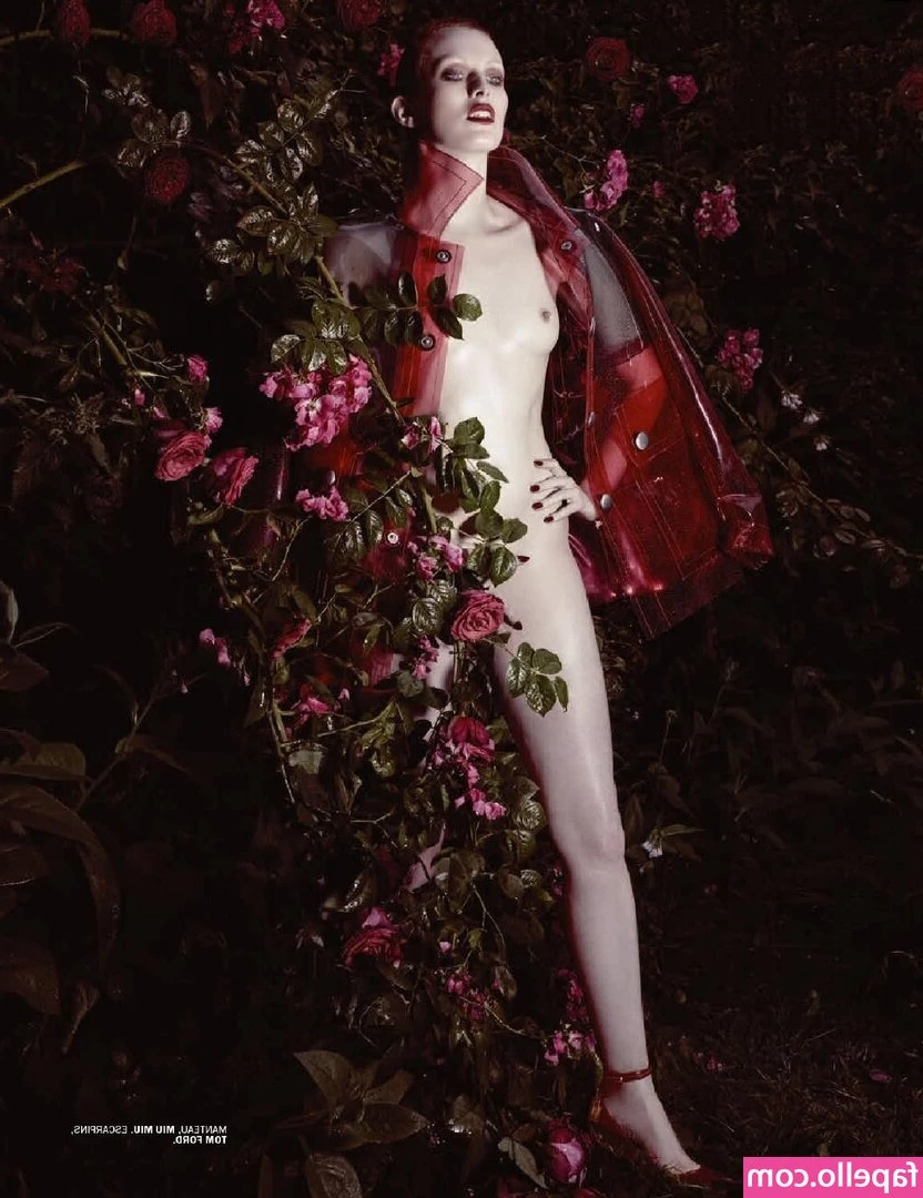 Karen Elson [ karen-elson ] - I m looking forward to having fans   How shall I proceed