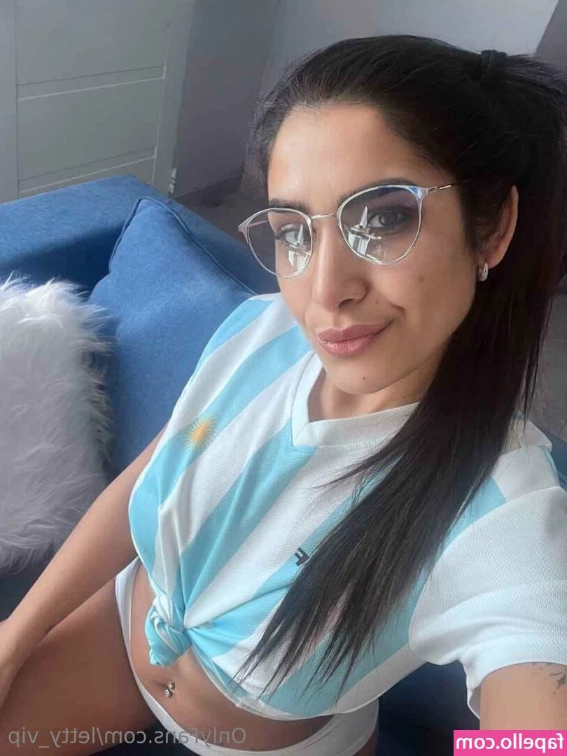 letty_vip [ letty-vip ] - 𝐹𝒪𝒪𝒯𝐹𝐸𝒯𝐼𝒮𝐻 𝐿𝒪𝒱𝐸𝑅𝒮 