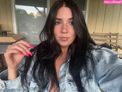 brookeharperfree - Tanned   bronzed  sun  sea