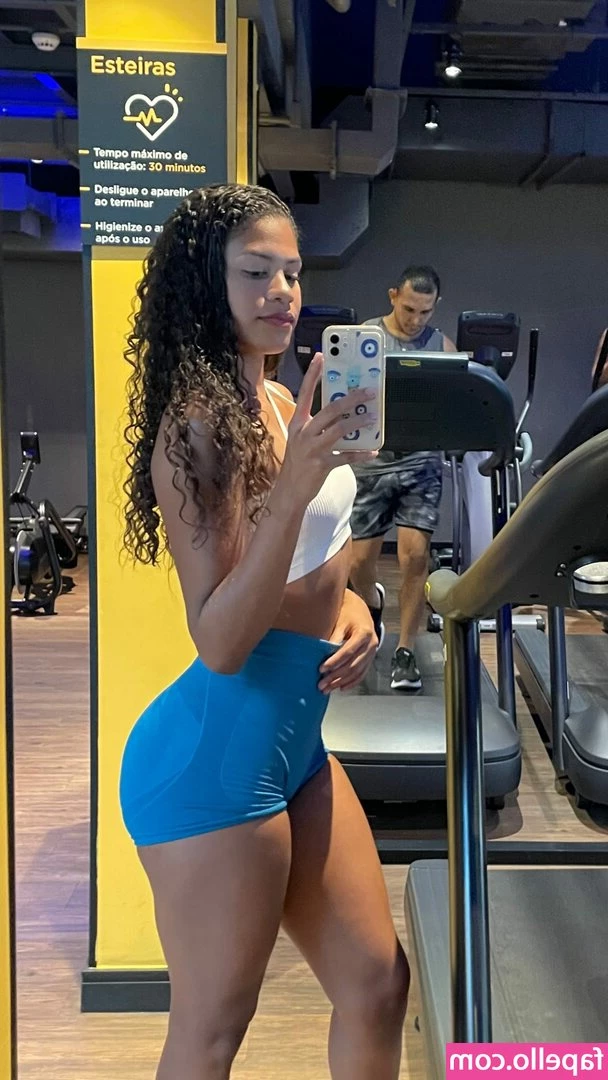 Thaissa Silva [ thaissa-silva ] - I look good from all angels
