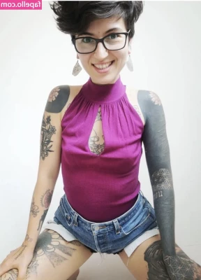Natalie Winz [ natalie-winz ] - Finally finishing up a set I ve been working on for a while with the