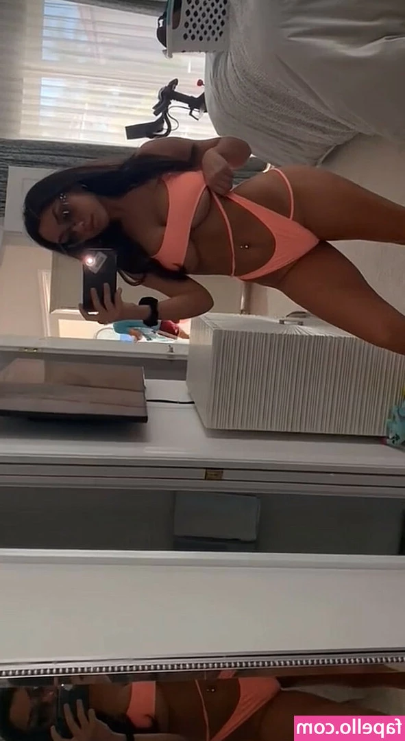 Jadeenicole - I know succubus titties are your favorite  Why don t you swipe for