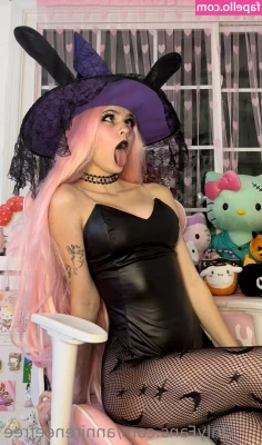 annireneefree - Well would you?!?