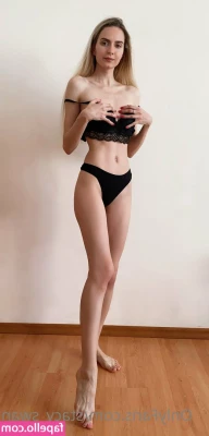 Stacy_swan [ stacy-swan ] - Lets sext i have a treat for u 🥵