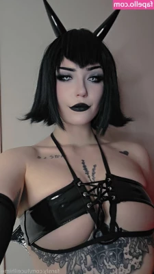 luceilhime [ luceilhime-22 ] - you wake up and see me like this...wyd next?😏😋