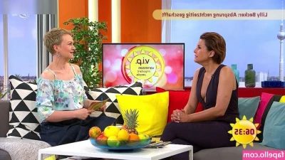 Vanessa Blumhagen [ vanessa-blumhagen ] - ARE YOU STILL ON? 😻