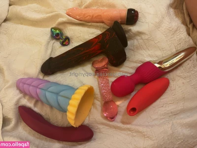 gabigarciaa - Spit on boobs