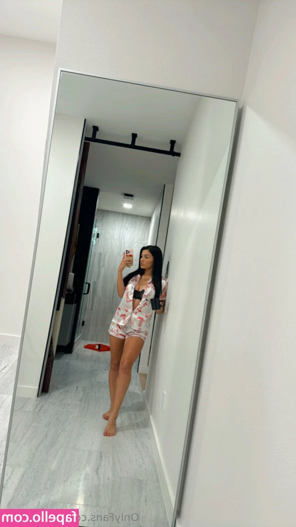 Myabernal - feet  feetnail  feetporn  feetthaigirl  sexyfeet