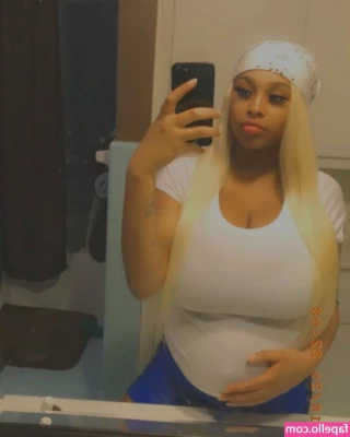Nene Balenciaga [ nene-balenciaga ] - Just got laid