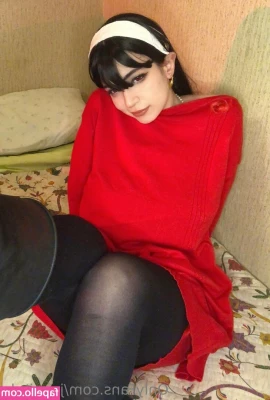 jaenitale - Hello  I heard you need a maid to clean your cock