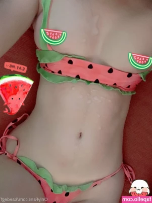 fayefayeplays - get a free dick rate when you follow her  3 00 V I P today    3 00 V