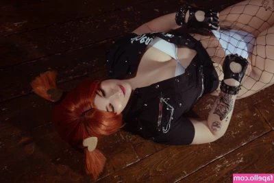 Agrifano - Would you do me like this on the couch in just this white dressing