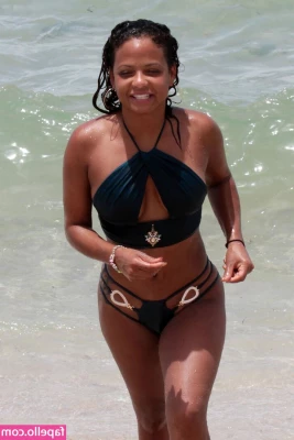 Christina Milian [ christina-milian ] - AVAILABLE FOR VIDEOCALLS OR SEXTING ON SNAP