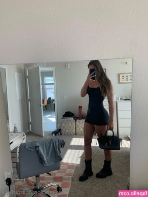 stargirlkels - I know you want to fuck me like this