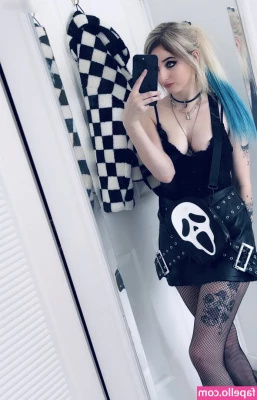 Whatsernamex - Just got out of the shower  Anyone want to help me get dirty again