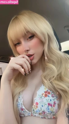 Holly Halen [ holly-halen ] - Work tittiesss