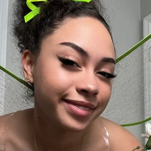 Arielle Tara