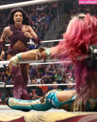 Sasha Banks [ sasha-banks-1 ] - Gagged 😱👌