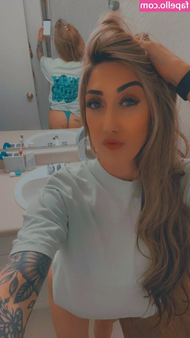 baddiewithouttadaddy96 - Naked