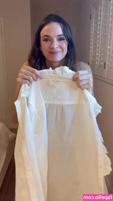 Danielle Panabaker [ danielle-panabaker ] - Bon week-end mes Boys  👩🏼‍🦰🦶🏻🇫🇷