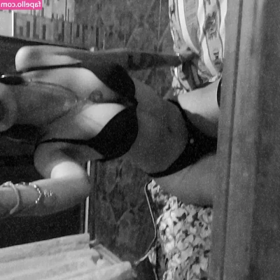lucii.p._ [ lucii-p ] - Kuvailen tällä viikolla  babecavevip kanssa taas pitkästä aikaa