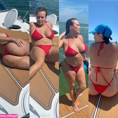 dixiedauphin50 - Looking sexy isn t easy  It takes hard work and dedication