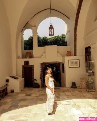 Katelyn Ohashi [ katelyn-ohashi ] - La mejor manera de librarme de la tentación es caer en ella y me