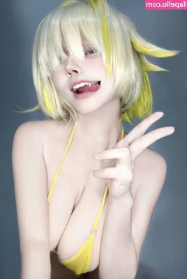 miumiu66612 - What do you all think of little acting clips like this? It's okay to