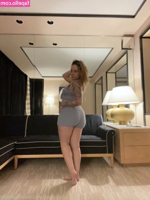 remymeow - If you woke up to this every morning, what would you do?