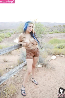 MissEuphy - first time I ve been horny in a long time and I m all alone who wants
