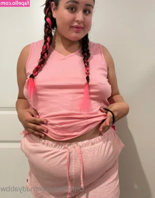 nadyabbw - Tying my hair up to suck some dick