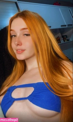 Fernanda Hanzen [ fernanda-hanzen ] - swipe to undress 😘