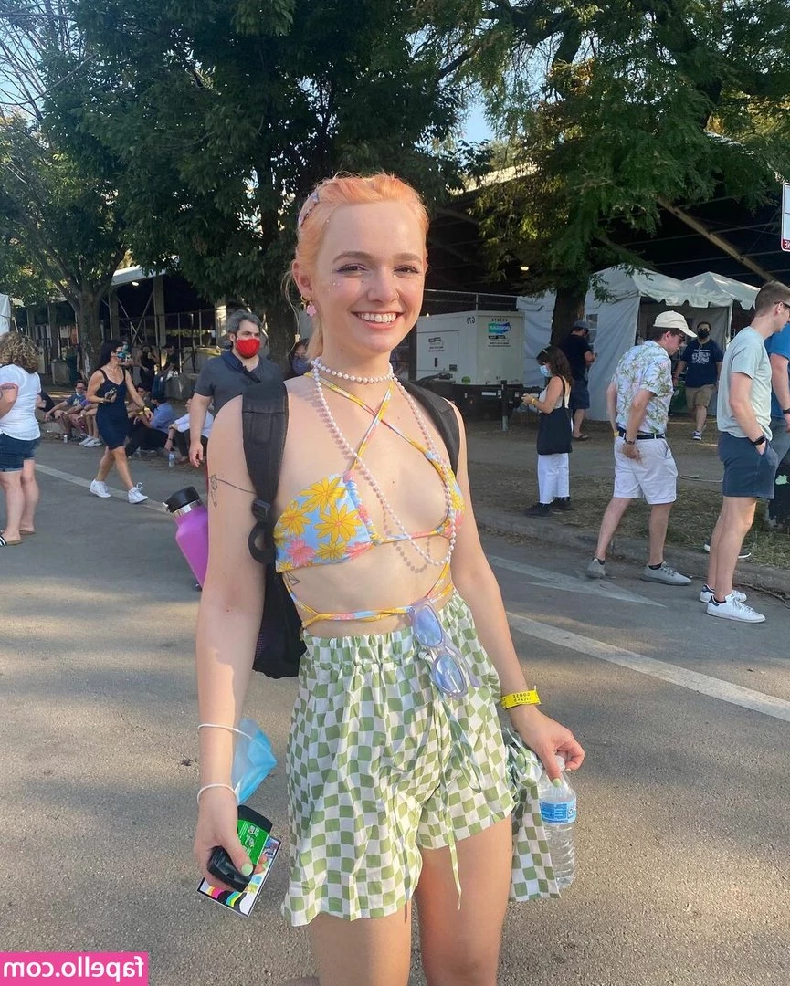 Madi Hart [ madi-hart ] - Sneak peak of new hot content  I will be posting   text me suggestion