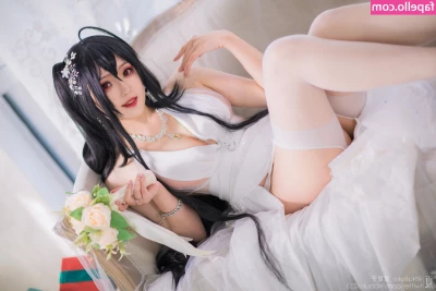 Natsuko233 - It’s wednesday, drink up boys 🥵🖤