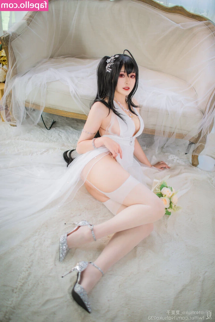 Natsuko233 - Papá likes his kitties. But who doesn't?