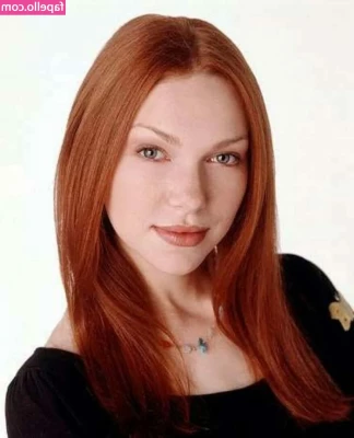 Laura Prepon [ laura-prepon ] - I love when you make me cum so hard my toes curl