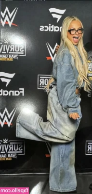 Liv Morgan [ liv-morgan ] - me and my kitty 🥺