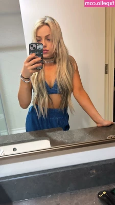 Liv Morgan [ liv-morgan ] - Wedgies feel so good but hurt so bad 😓🥵